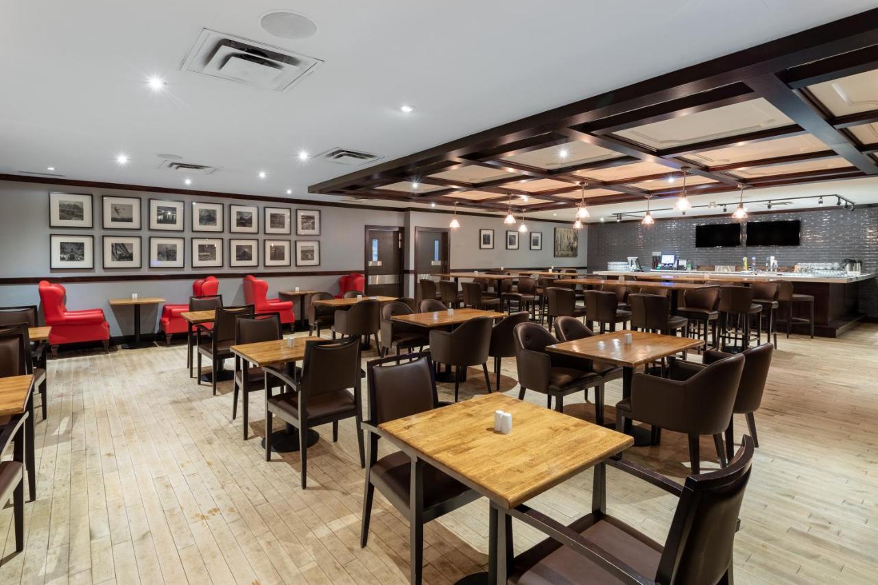 Ramada By Wyndham Northern Grand Hotel & Conference Centre Fort St. John Esterno foto