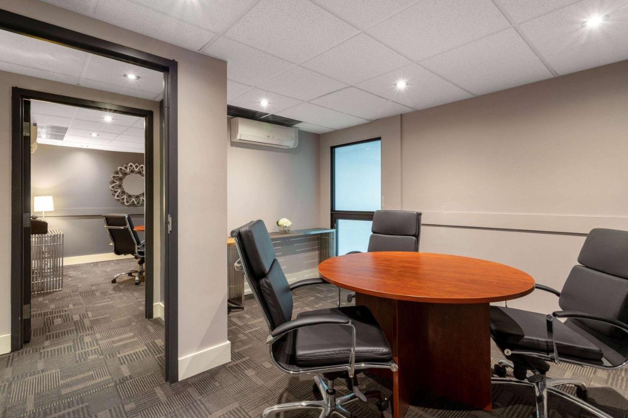 Ramada By Wyndham Northern Grand Hotel & Conference Centre Fort St. John Esterno foto