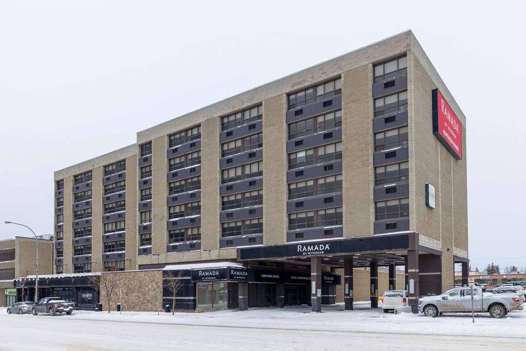 Ramada By Wyndham Northern Grand Hotel & Conference Centre Fort St. John Esterno foto