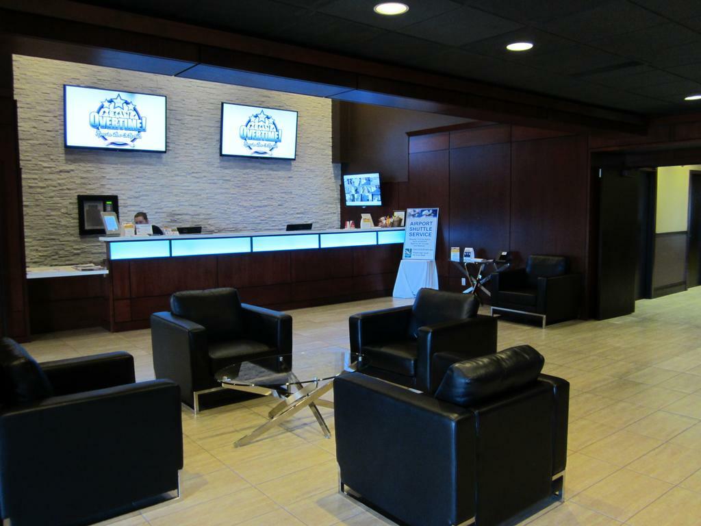 Ramada By Wyndham Northern Grand Hotel & Conference Centre Fort St. John Esterno foto
